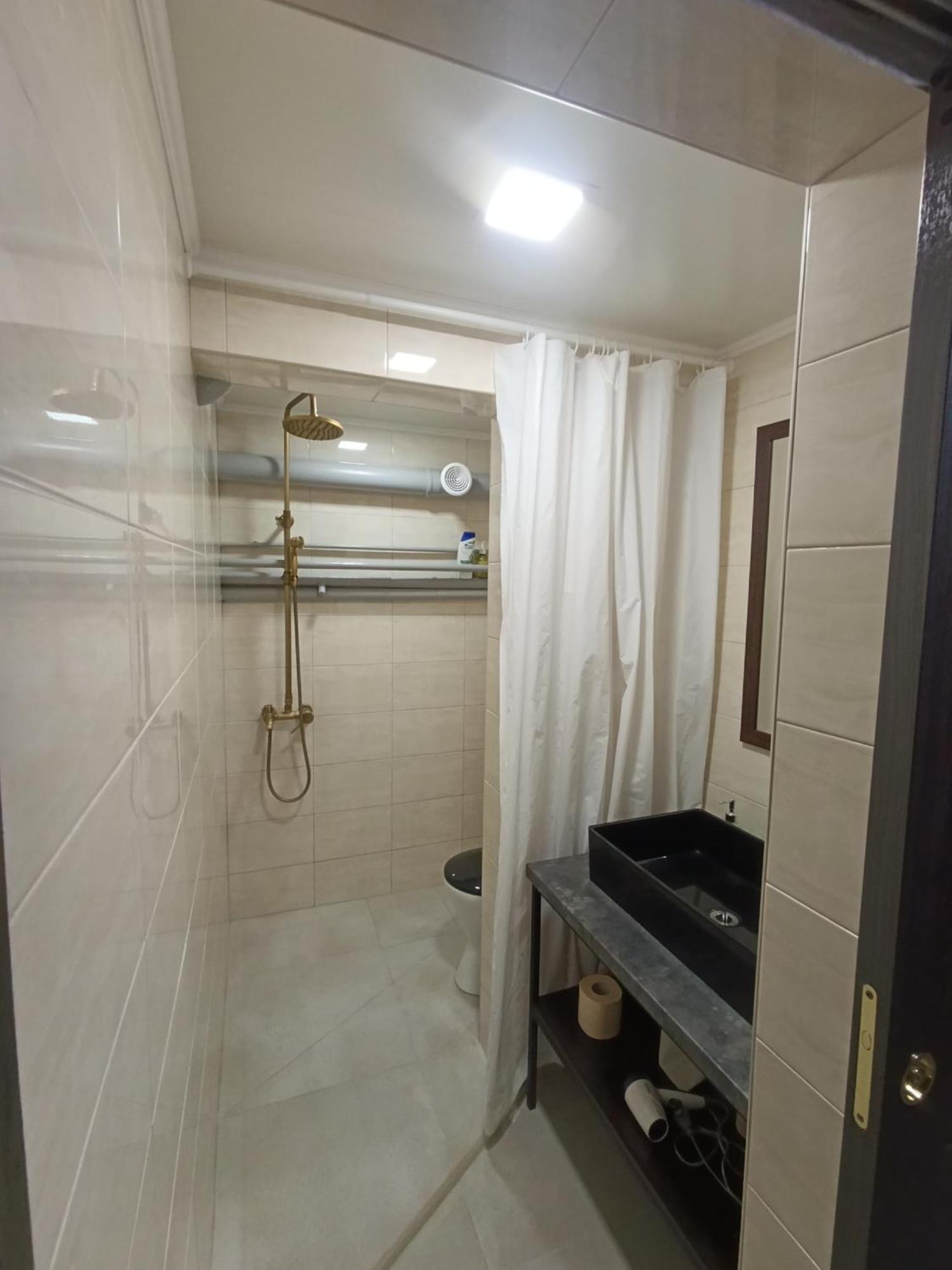 Apartments Near The Trinity Church On Dovzhenko Street,102 Chernihiv Exterior photo